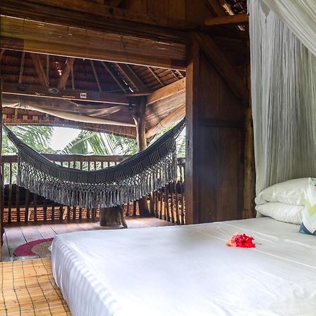 Mentawai Surf Camp Hotel Muarasiberut Exterior foto
