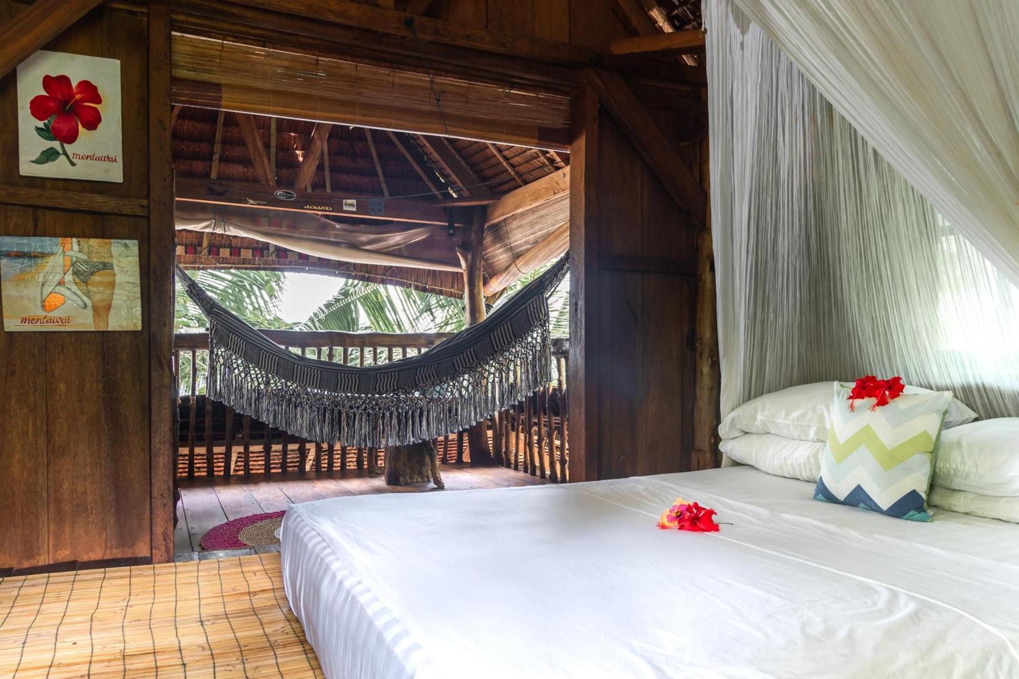 Mentawai Surf Camp Hotel Muarasiberut Exterior foto